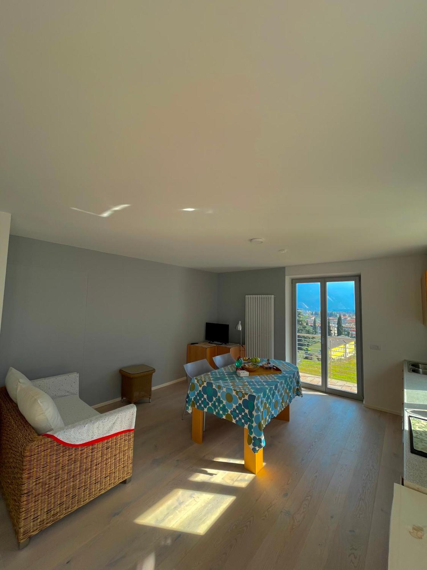 View & Chill Apartment Riva del Garda Eksteriør bilde