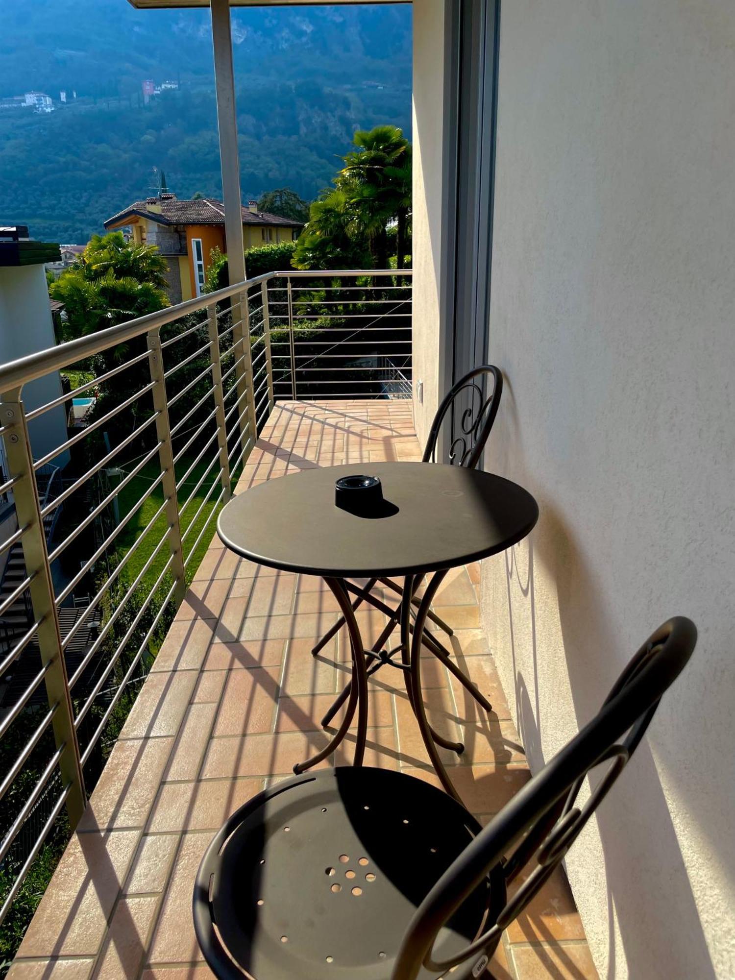 View & Chill Apartment Riva del Garda Eksteriør bilde
